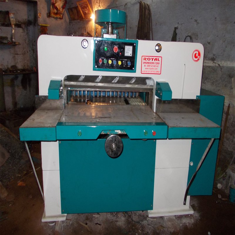 Automatic Paper Cutting Machine