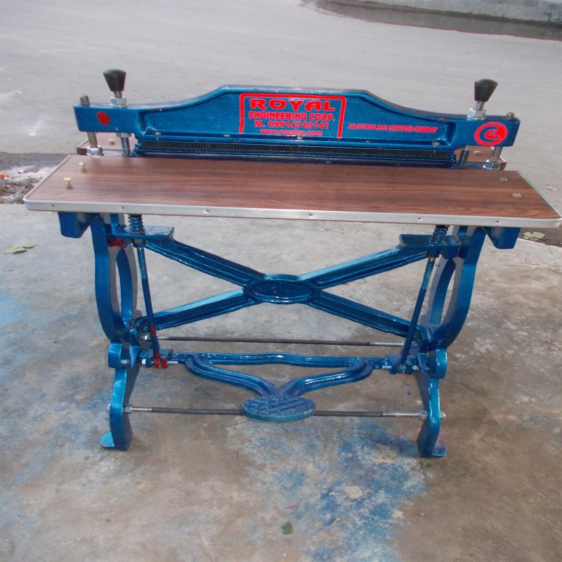 Perforating And Creasing Machine